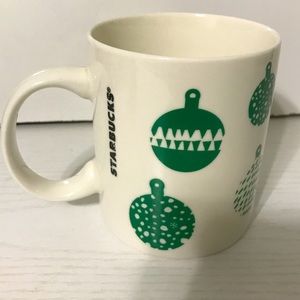 Starbucks 2016 12fl 4” tall Christmas Ornament White Green coffee mug